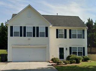 8005 Hill N Dale Dr, Kernersville, NC 27284