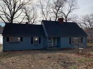 5 Goldenrod Ln, Billerica, MA 01821
