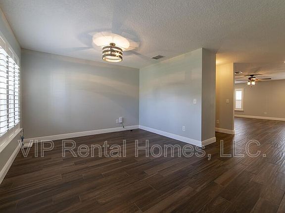 5th image of 1432 Bella Coola Dr #1