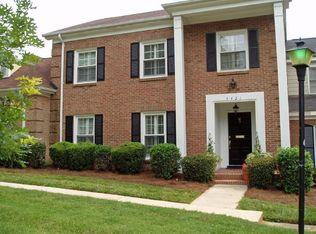 4421 Simsbury Rd, Charlotte, NC 28226