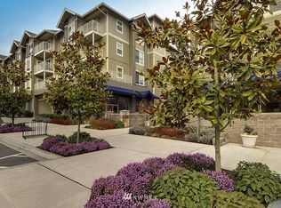 300 NE High School Rd #419, Bainbridge Island, WA 98110