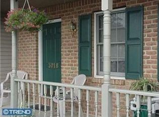 3018 Oak Dr, Reading, PA 19608