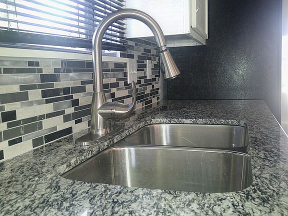 5th image of 21431 Park Valley Dr