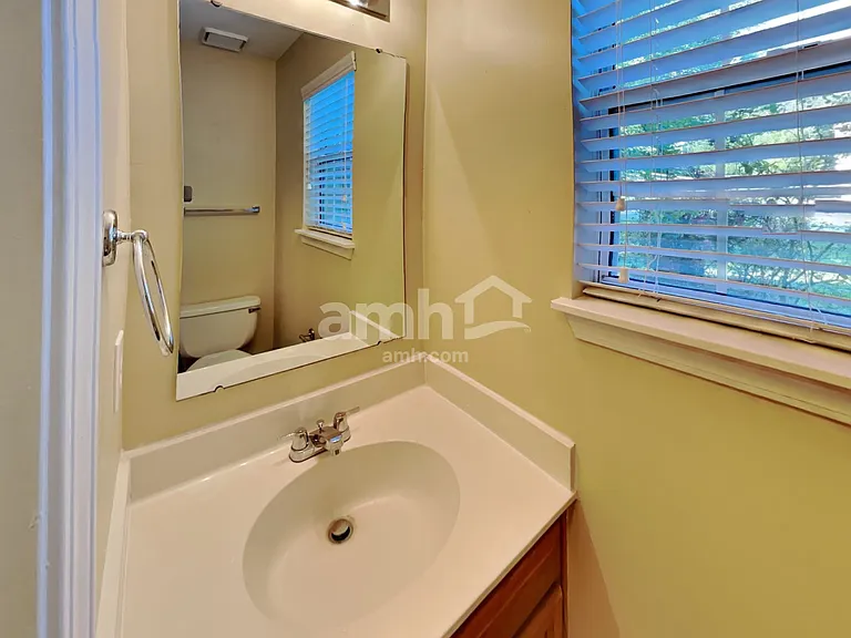 7117 Daerwood Pl — Photo 8