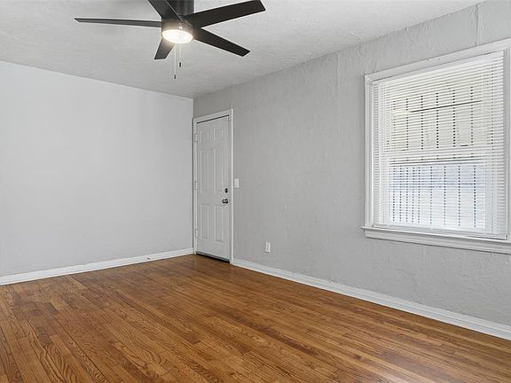 5th image of 2108 Miramar Blvd