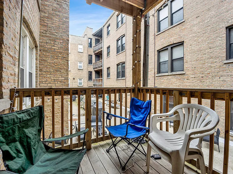 1149 W Cornelia Ave #1 — Photo 19
