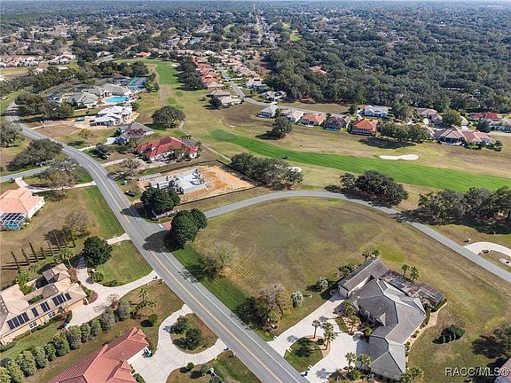 4th image of 404 W Fenway Dr