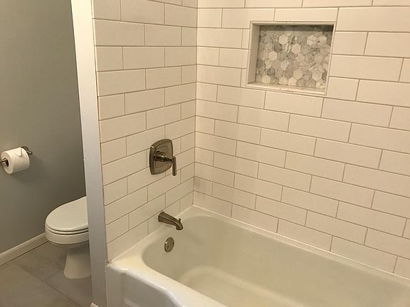 Tub-shower combo