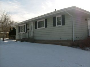 152 Delos St E, Saint Paul, MN 55107