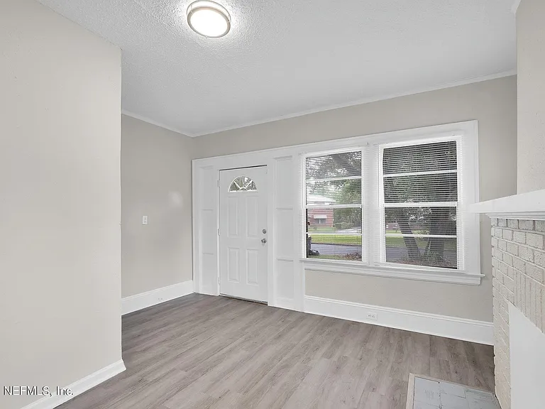 6418 Sapphire Dr — Photo 20