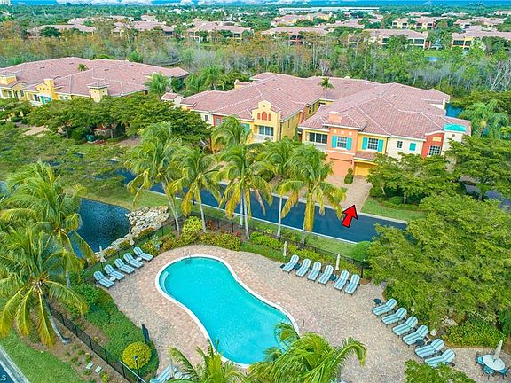 2nd image of 8741 Piazza Del Lago CIR #205