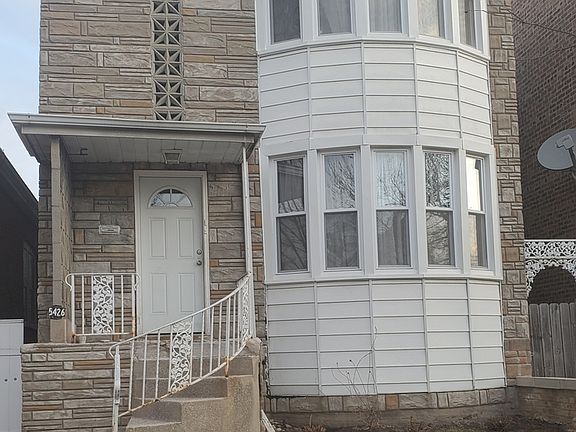 2nd image of 5426 W Wrightwood Ave #2