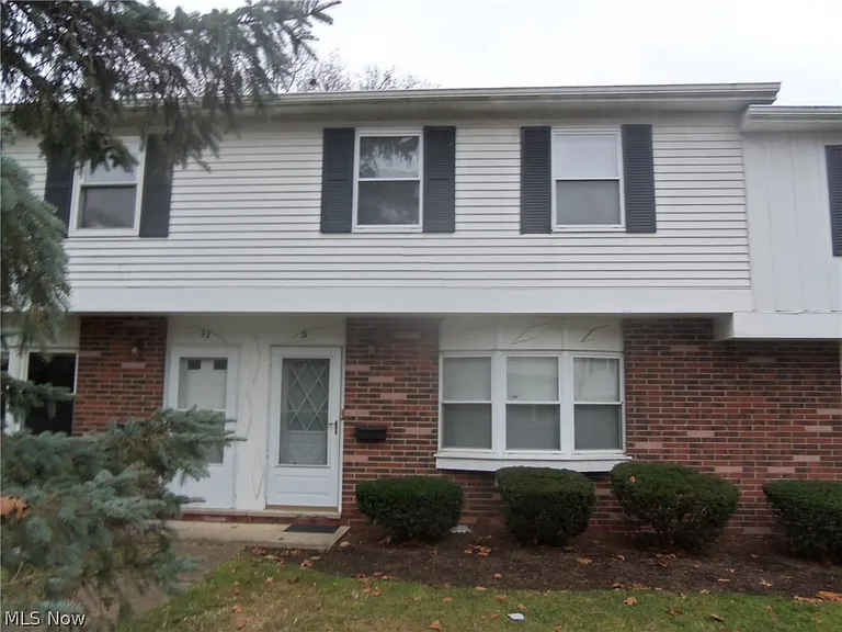 762 Mentor Ave #31 — Photo 1