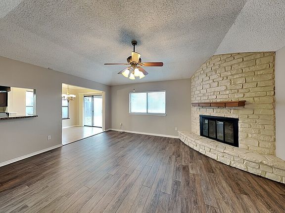 2nd image of 445 Hillside Dr