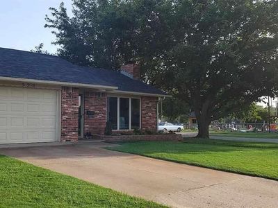 323 W Cherokee St, Medford, OK, 73759