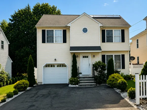 585 Congress Avenue, Waterbury, CT 06708