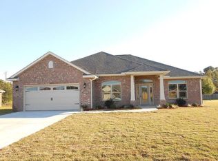 2804 Lexington Ct, Crestview, FL 32536