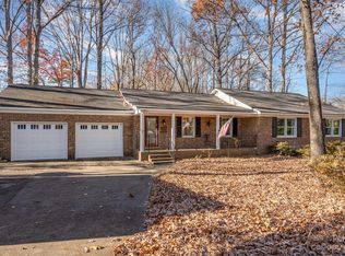 10621 Mount Holly Huntersville Rd, Huntersville, NC 28078