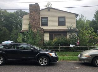 408 Pine Ave, Deptford, NJ 08096