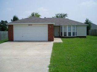1202 Michael Ln, Siloam Springs, AR 72761