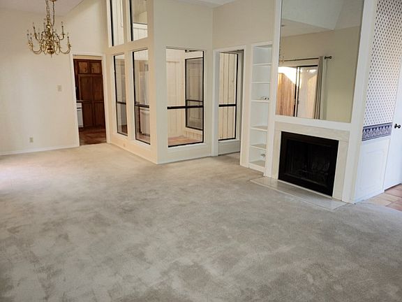 3rd image of 709 Melton Aly