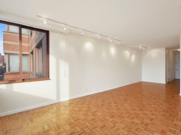 3rd image of 393 W 49th St APT 6H