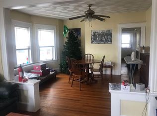 90 Radcliffe Ave #2, Providence, RI 02908