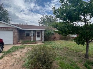 3102 Magnolia St, Amarillo, TX 79107