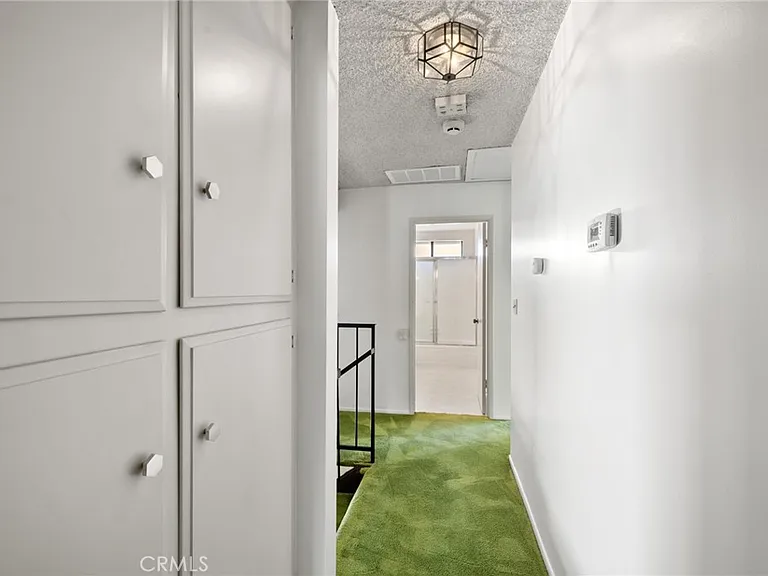 5 Carol Pine Ln — Photo 37