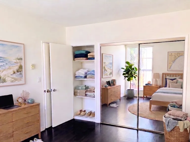 129 Marguerita Ave #J — Photo 7