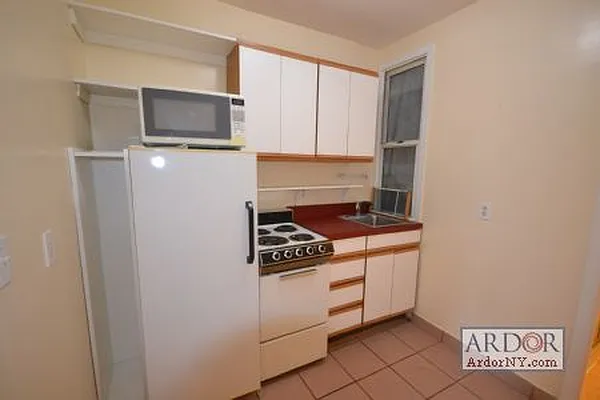 Rented by ArdorNY | media 5