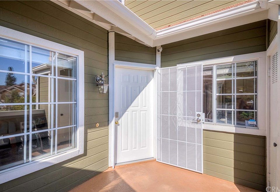 1st image of 13221 Flemington Ct Unit 155