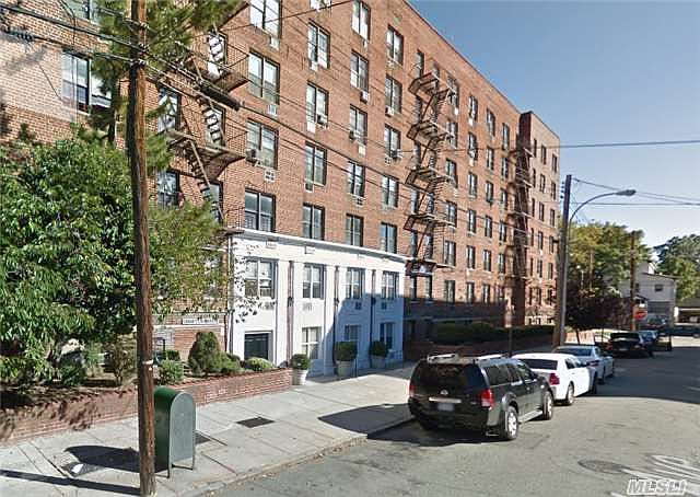 1st image of 17545 88th Ave APT 4A