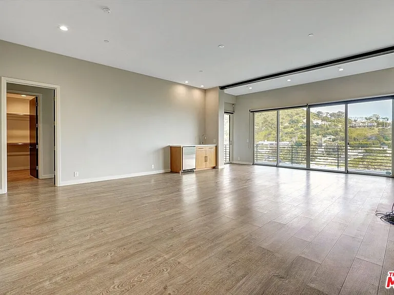 3850 Rambla Orienta — Photo 44