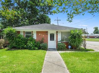 832 N Starrett Rd, Metairie, LA 70003