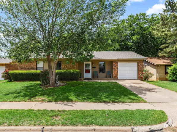 5126 Lakefront Dr, Wichita Falls, TX 76310