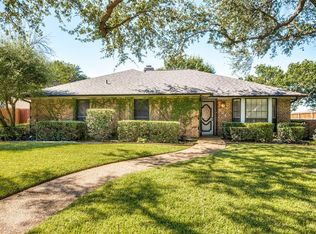 124 Raven Ln, Coppell, TX 75019