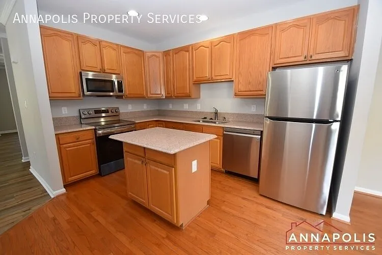 225 tilden way — Photo 3