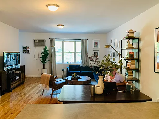 Rented by Douglas Elliman | media 13