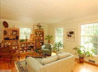4315 Lantern Dr, Winston Salem, NC 27106