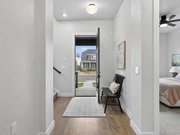 5th image of 218 S 2nd Avenue