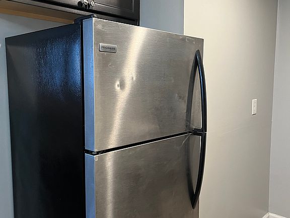 4th image of 822 Clough Pike APT 2
