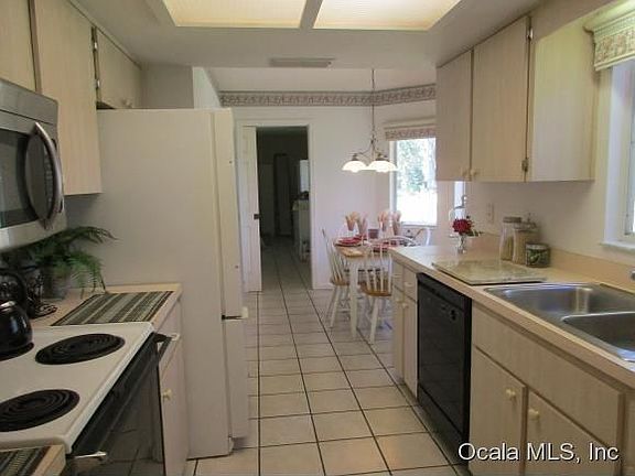 5th image of 2451 NW 50th Ave