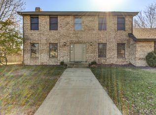 2020 Lincolnshire Blvd, Springfield, IL 62704