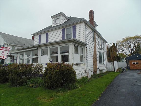 3rd image of 860 Washington Ave