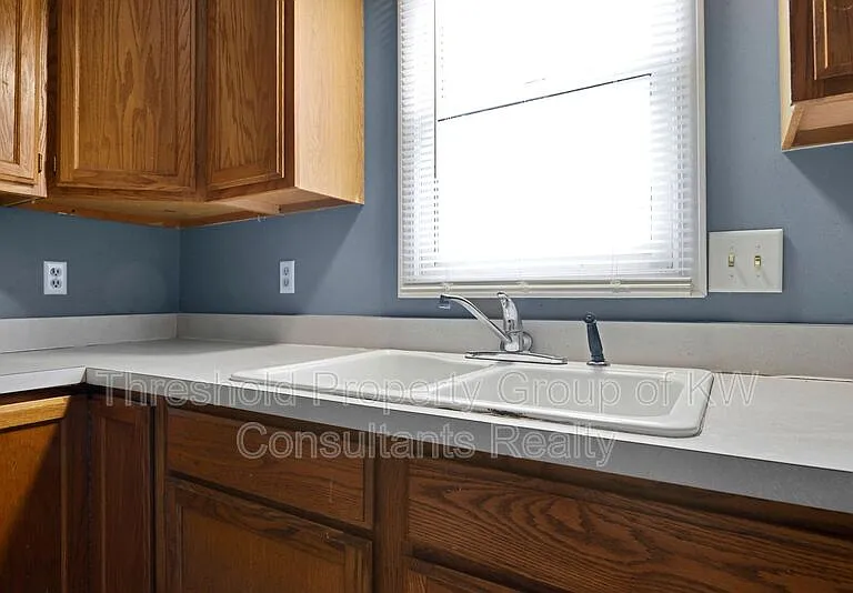 5809-5811 Pepperwood Ct #5809 — Photo 10