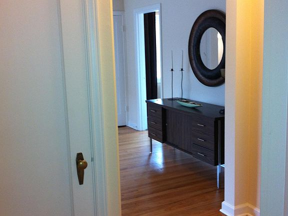 5th image of 4531 13th Ave S #A