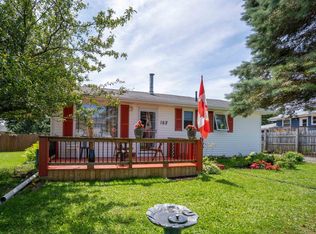 182 Parkwood Cres, Charlottetown, PE C1A7A7
