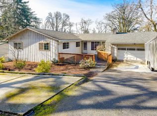 17827 Oatfield Rd, Gladstone, OR 97027