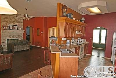 4th image of 1289 County Road 4516